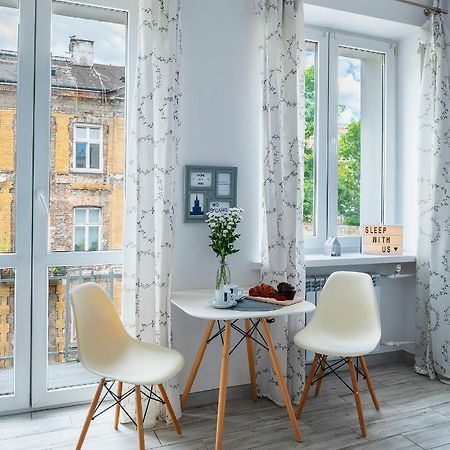 Emilii Plater 12 Prywatne Mieszkanie Z Balkonem 400 M Od Dworca Centralnego Samodzielne Zameldowanie! Self Check-In System! Warsaw Ngoại thất bức ảnh